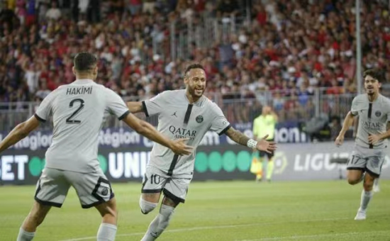 出了浓厚的 出了浓厚的