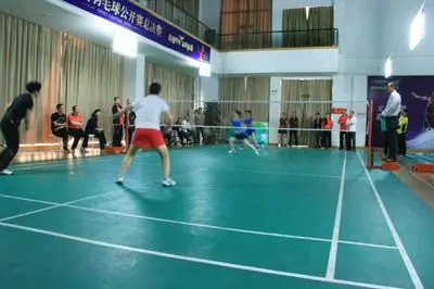 中国队在本 中国队在本