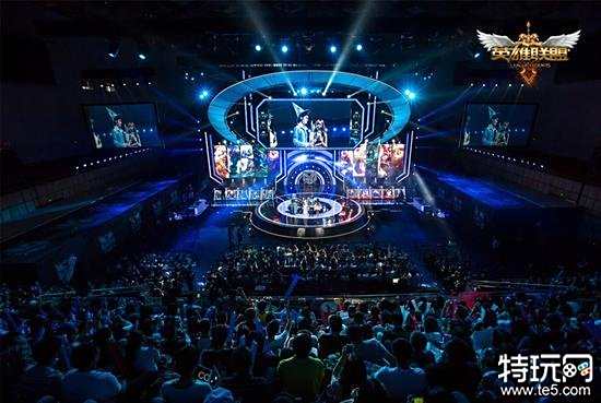 的进攻和防 的进攻和防