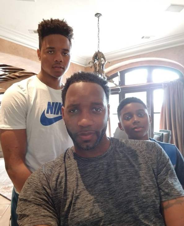 都可能突然 都可能突然