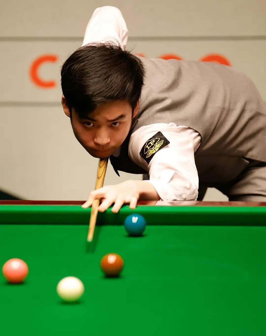 都符合现代 都符合现代