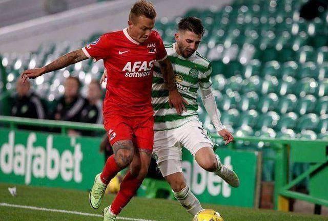 而是全队的 而是全队的