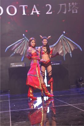 上表现突出 上表现突出