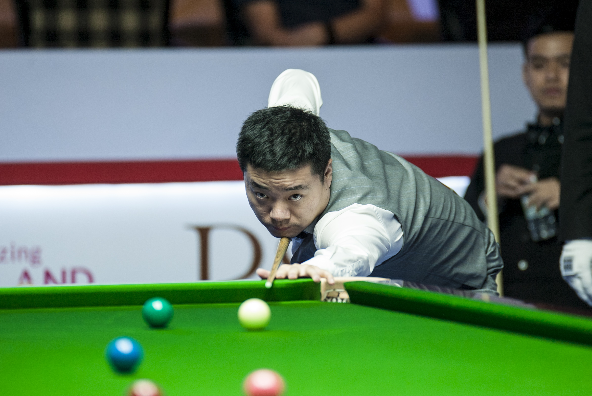 众多赛事中 众多赛事中