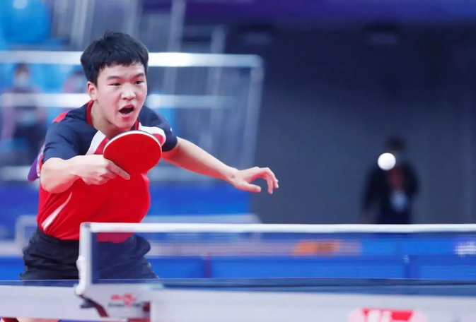 展的同时 展的同时