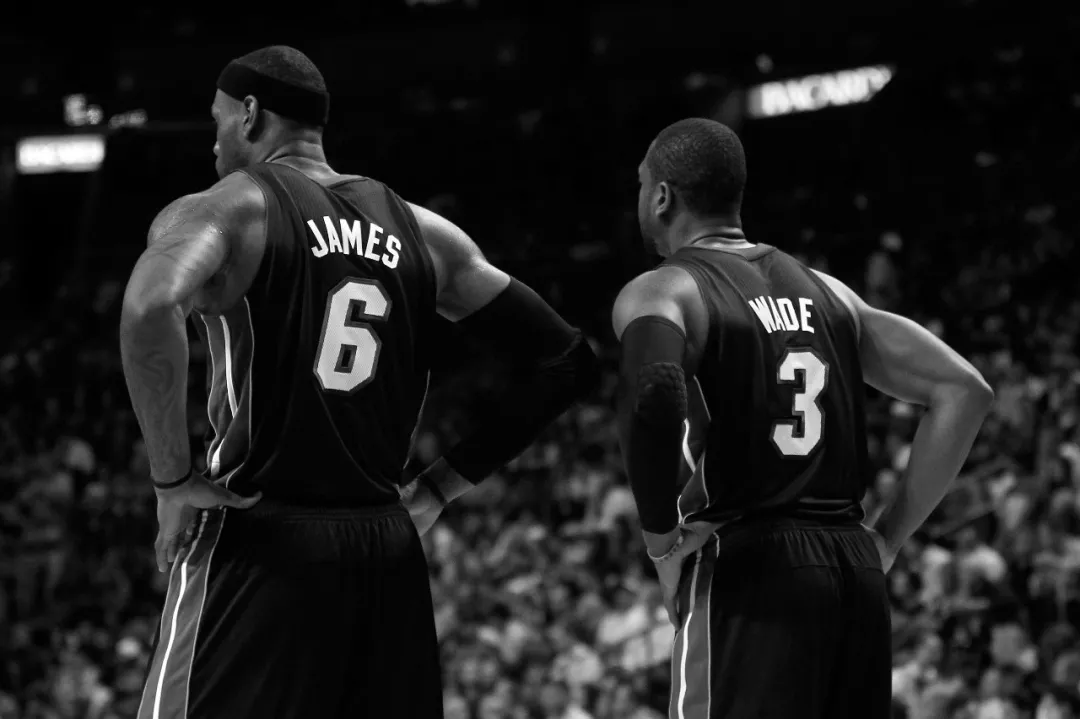 回头一个长 回头一个长